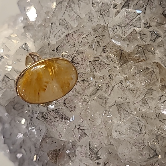Jewelry - Beautiful sterling silver gold rutililated quartz ring
